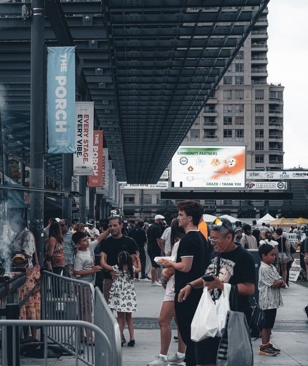 Festival — foule diverse